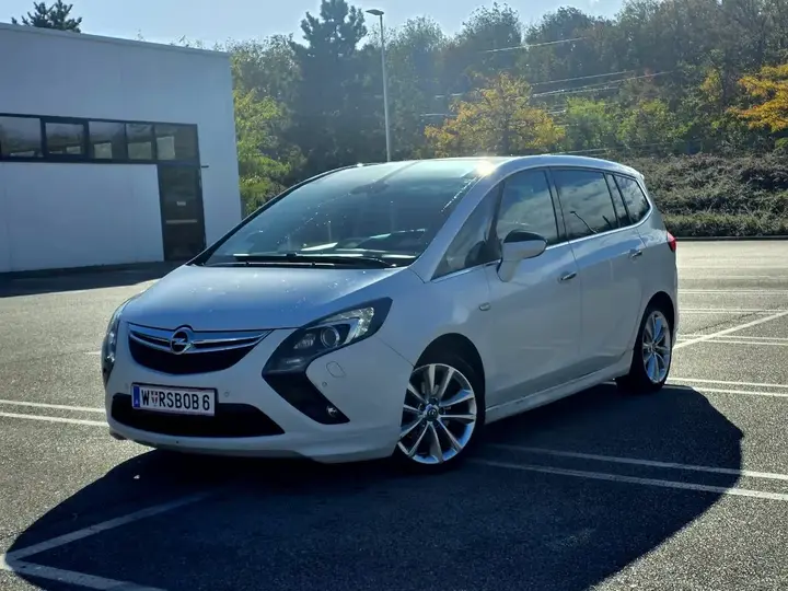 Opel Zafira Tourer