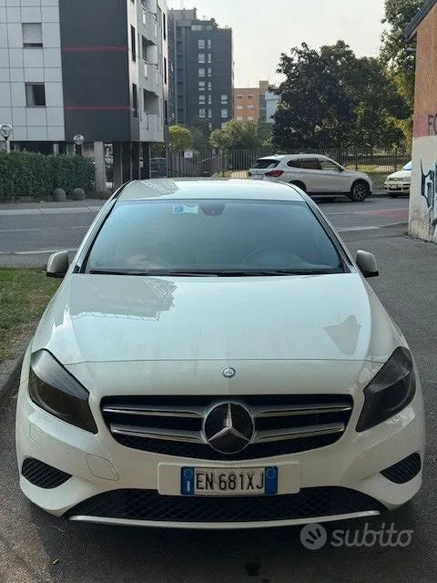 Mercedes-Benz 180 2012 photo 3