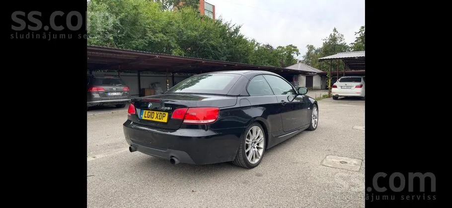 BMW 335 2010 photo 3