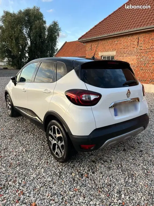 Renault Captur 2018 photo 3