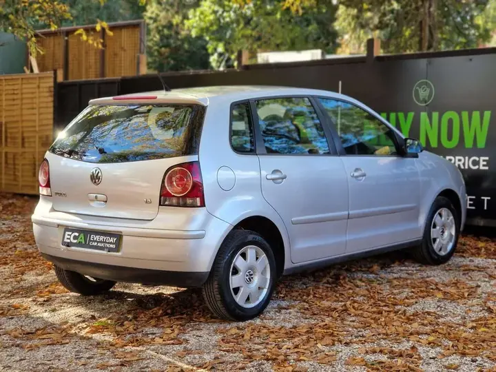 Volkswagen Polo 2006 photo 5