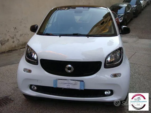 Smart Fortwo 2019 photo 3
