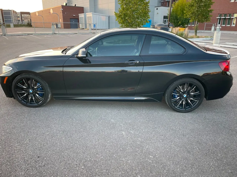 BMW M235I 2015 photo 2