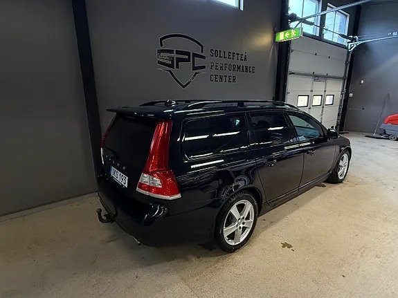Volvo V70 2015 photo 3