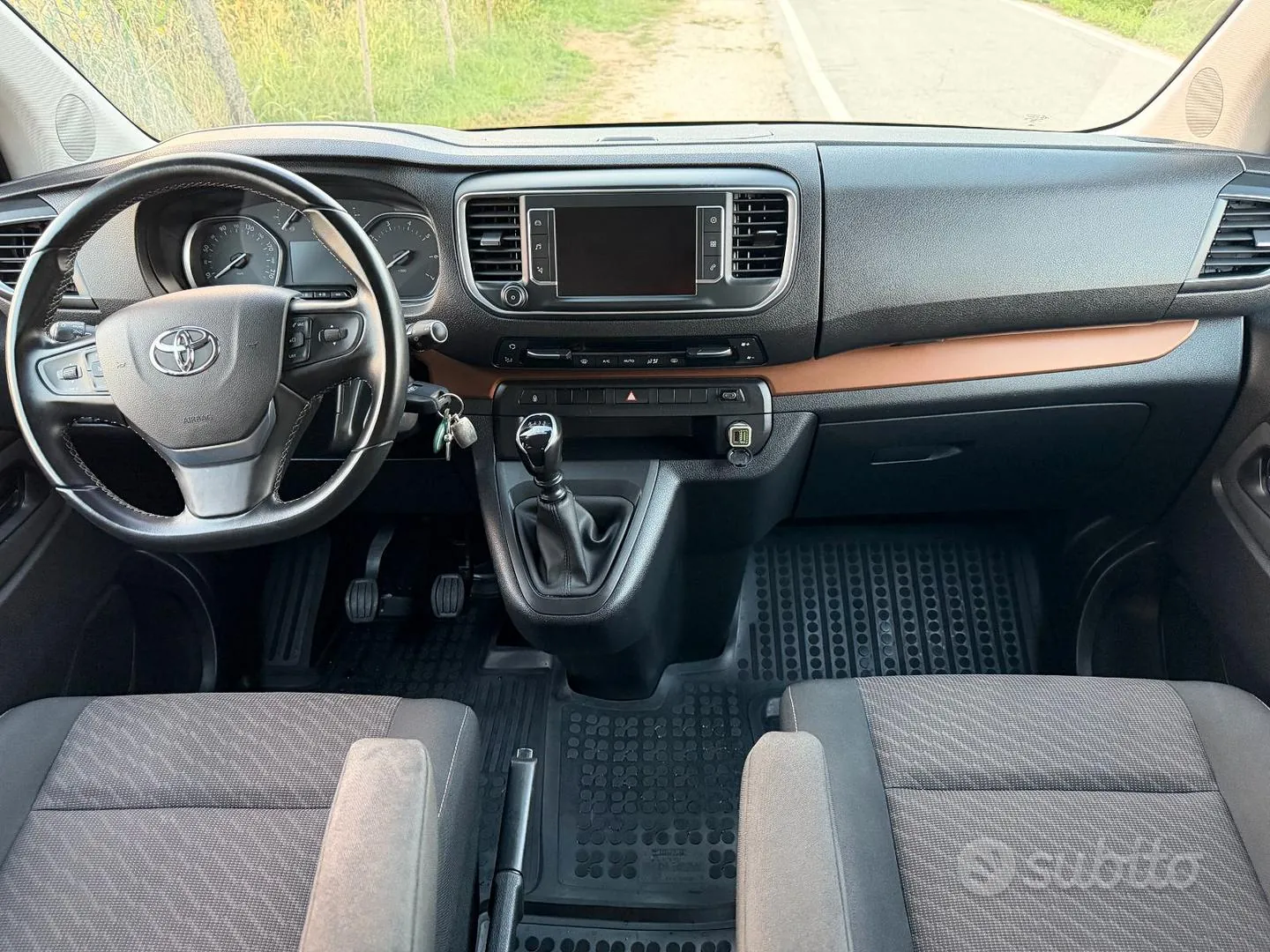 Toyota Proace Verso 2023 photo 3