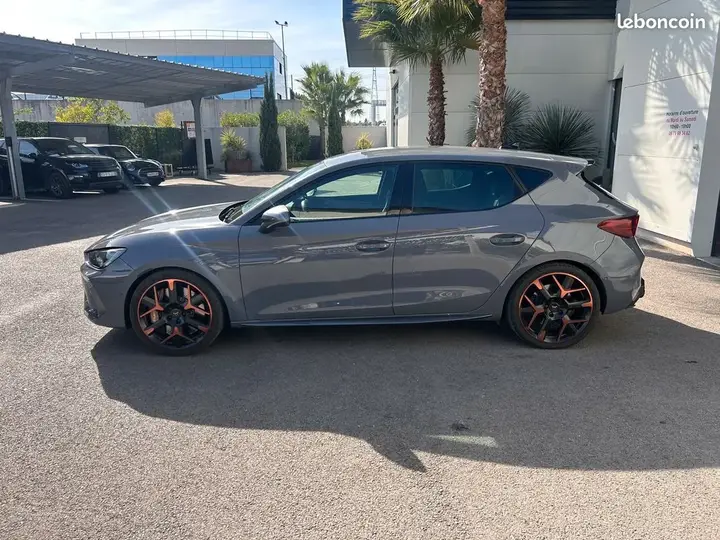 Cupra Leon 2024 photo 2