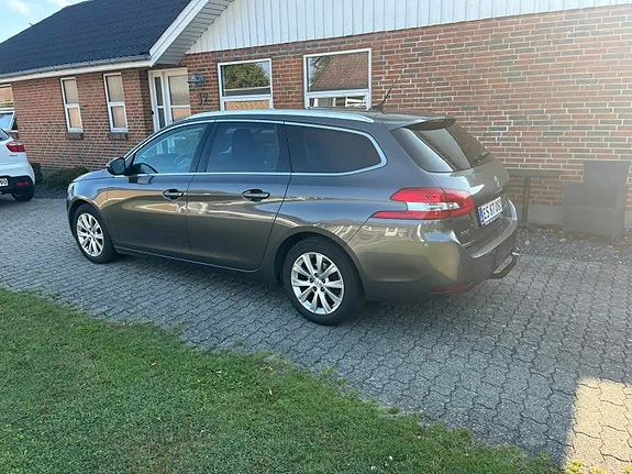 Peugeot 308 2016 photo 3