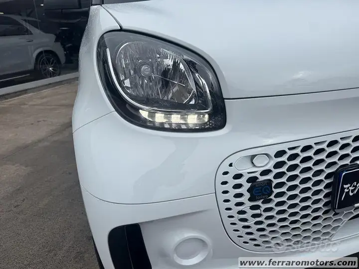 Smart Fortwo 2021 photo 5