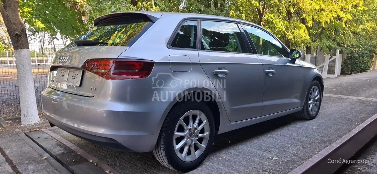 Audi A3 2015 photo 2