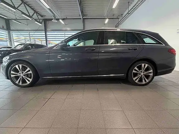 Mercedes-Benz C350 E 2016 photo 4