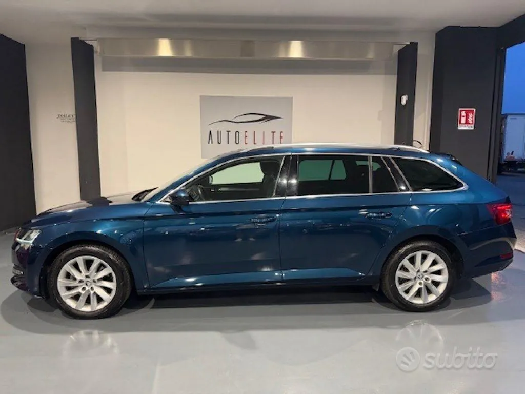 Skoda Superb 2021 photo 5