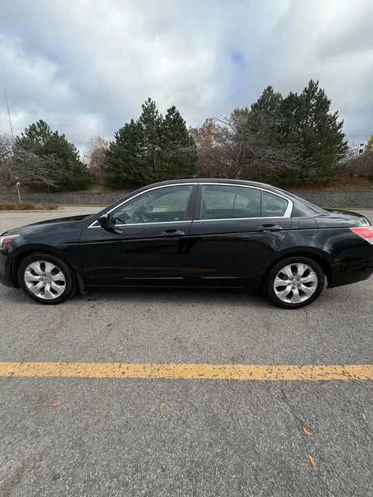 Honda Accord 2010 photo 3