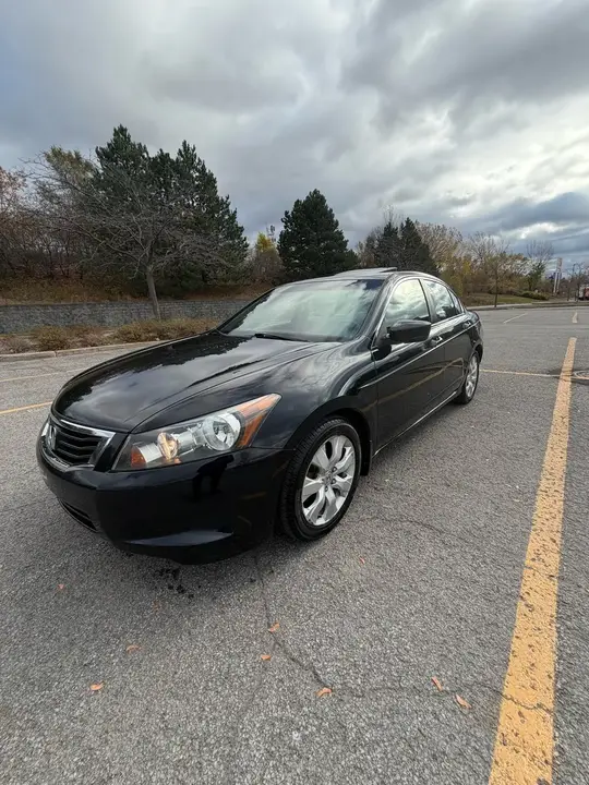 Honda Accord 2010 photo 2