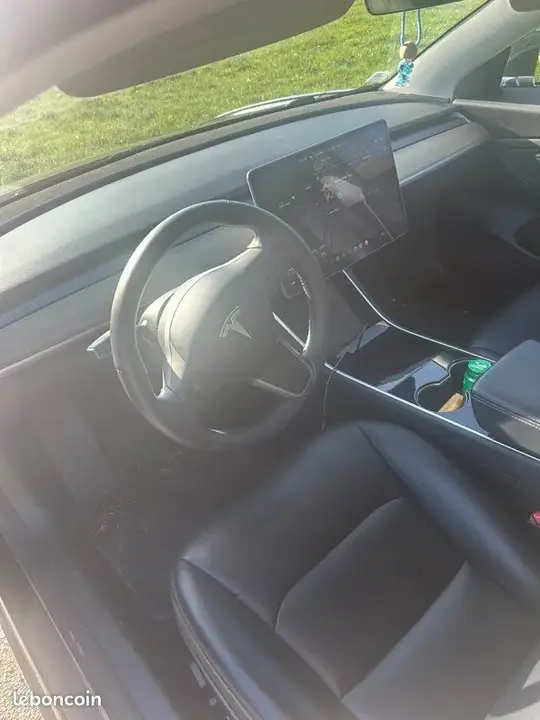 Tesla Model 3 2019 photo 3
