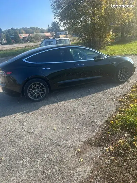 Tesla Model 3 2019 photo 2