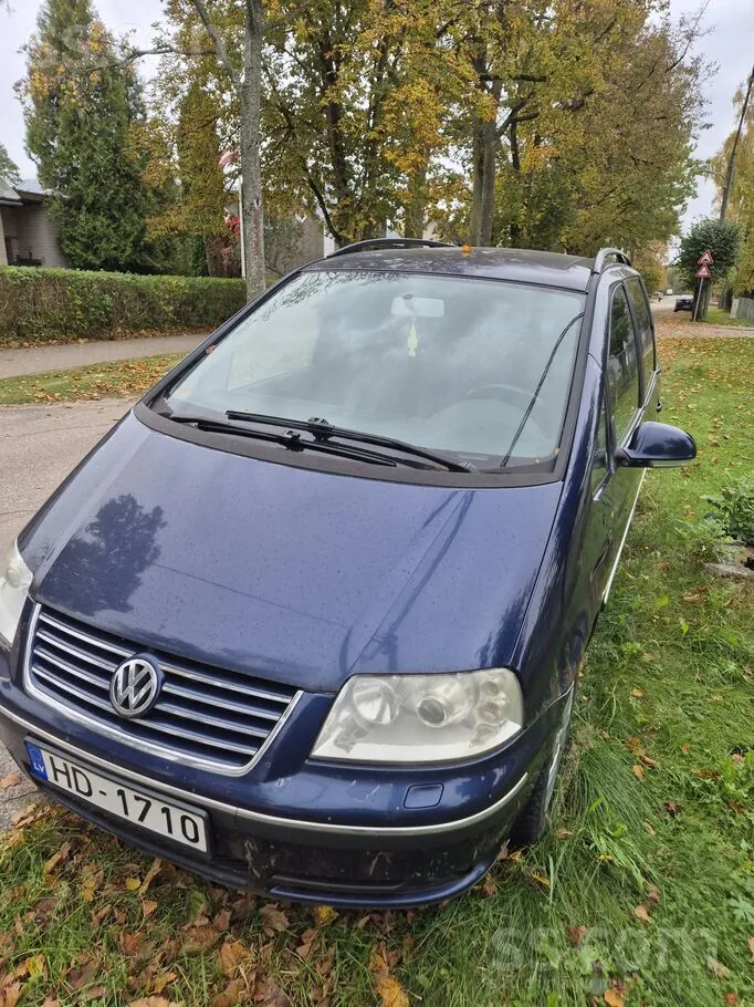 Volkswagen Sharan 2005 photo 2