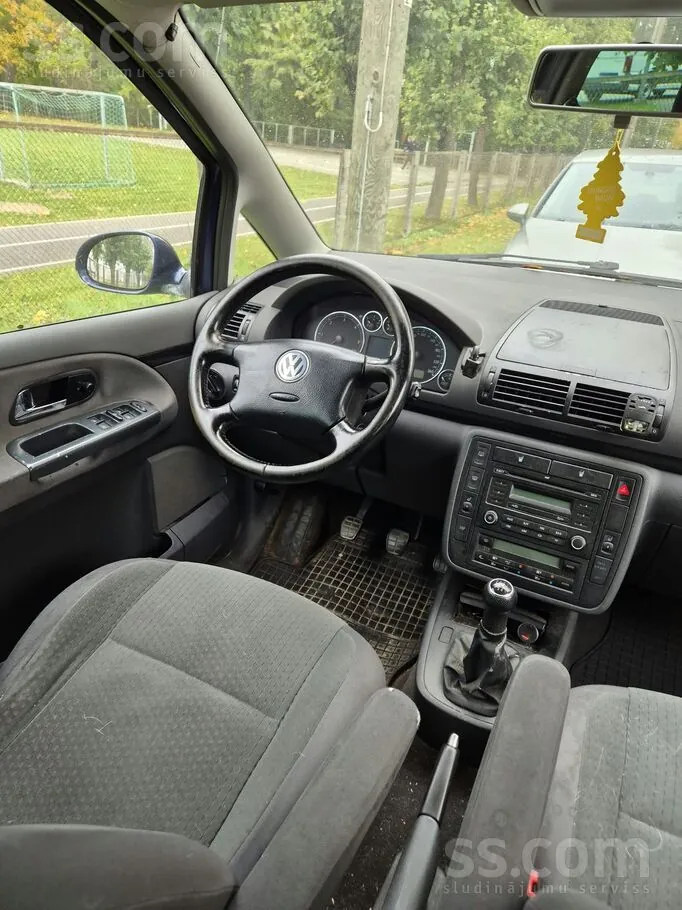 Volkswagen Sharan 2005 photo 5