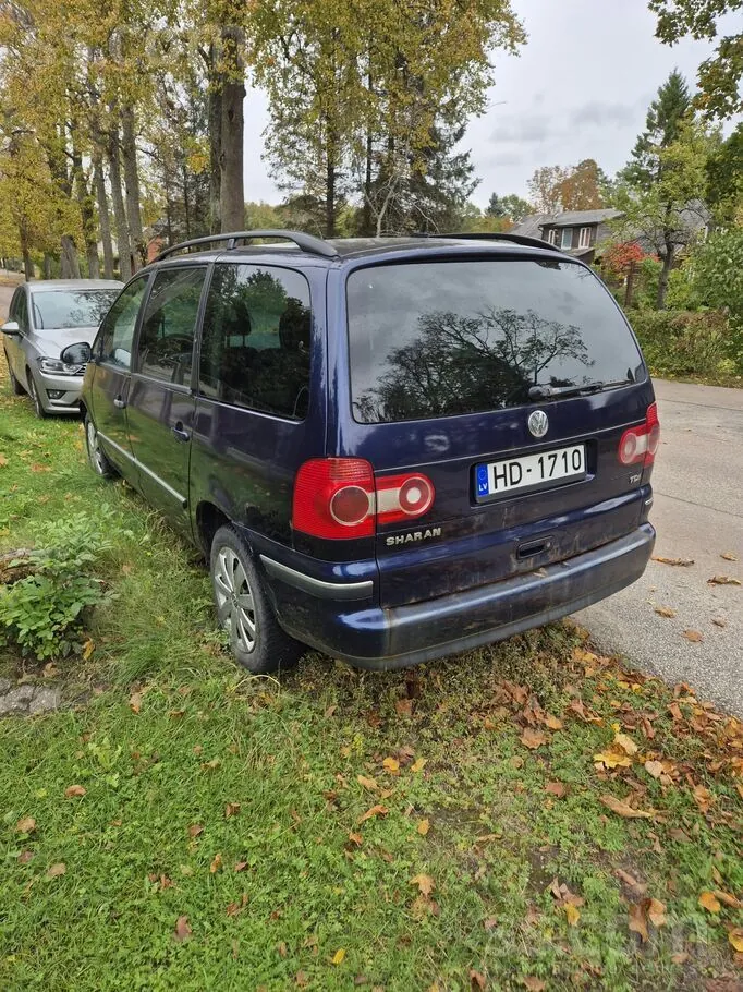 Volkswagen Sharan 2005 photo 3