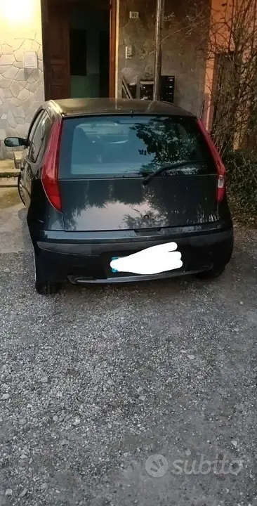Fiat Punto 2001 photo 2
