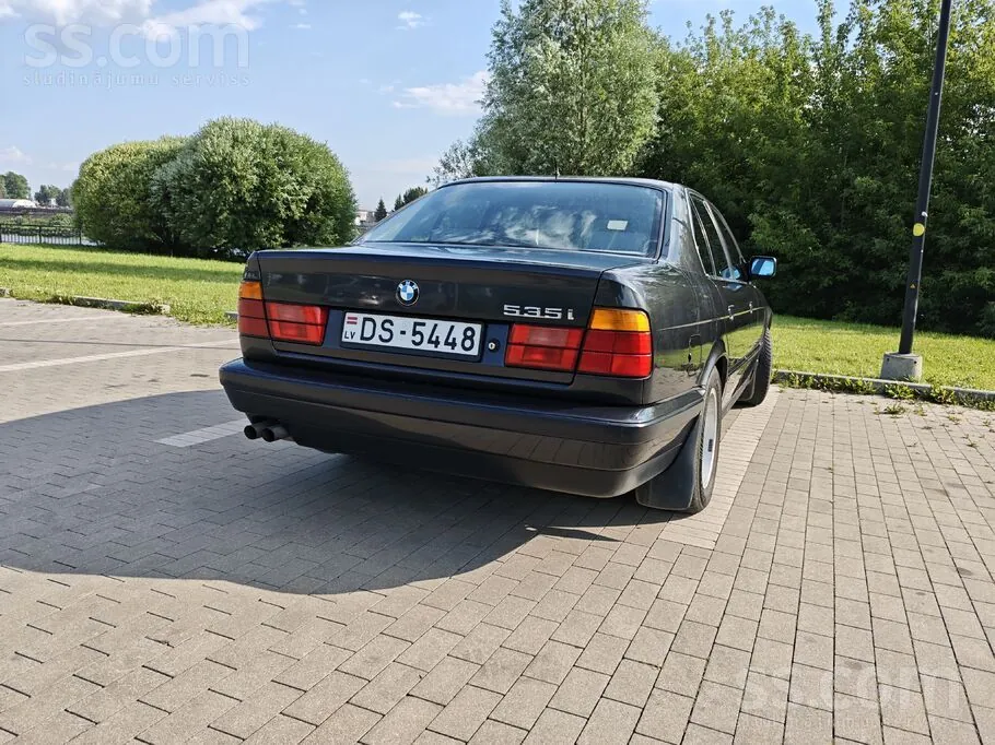 BMW 535 1988 photo 4