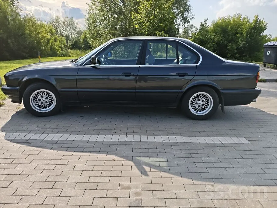 BMW 535