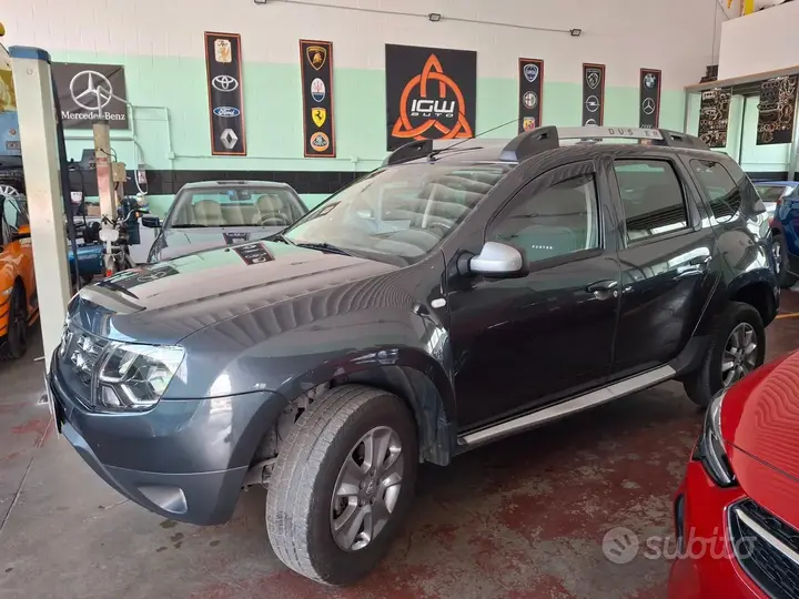 Dacia Duster 2015 photo 2