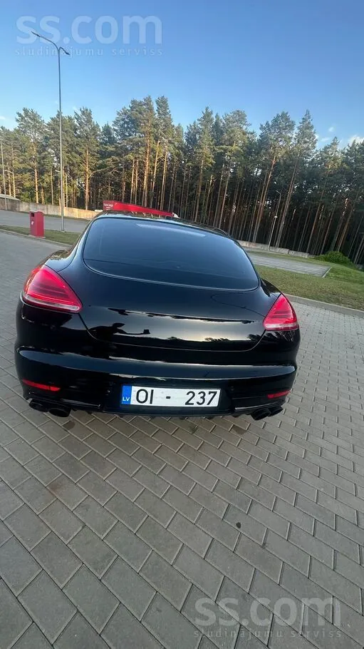 Porsche Panamera 2016 photo 4