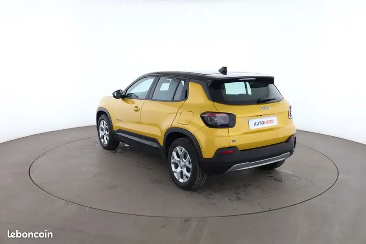 Jeep Avenger 2023 photo 2