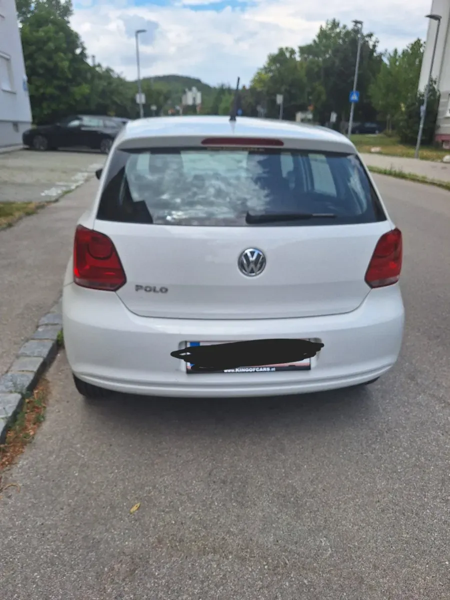 Volkswagen Polo 2011 photo 3