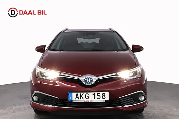 Toyota Auris 2018 photo 2