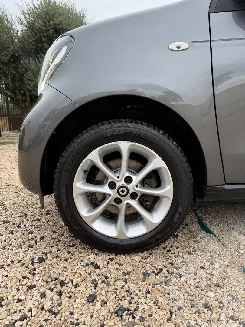 Smart Forfour 2017 photo 4