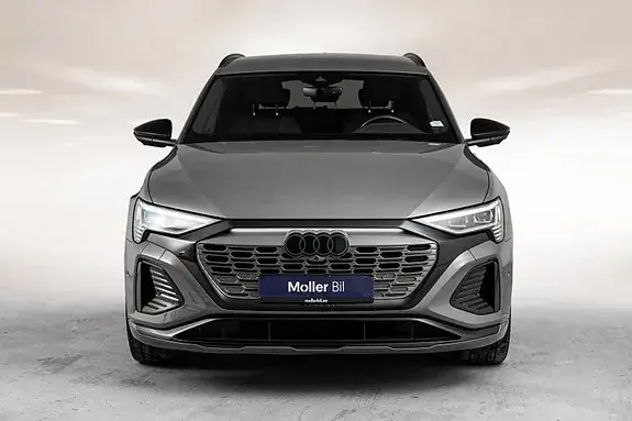 Audi Q8 E-Tron 2024 photo 4