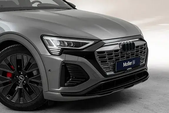 Audi Q8 E-Tron 2024 photo 3