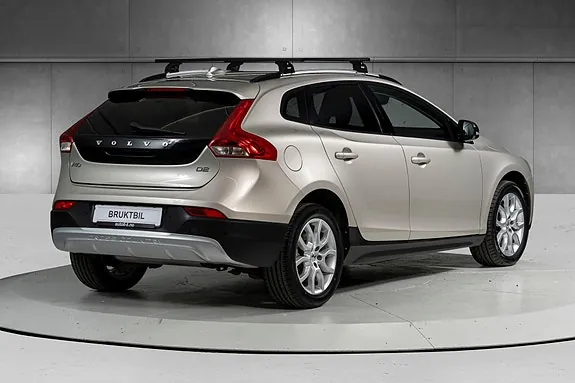 Volvo V40 Cross Country 2017 photo 4
