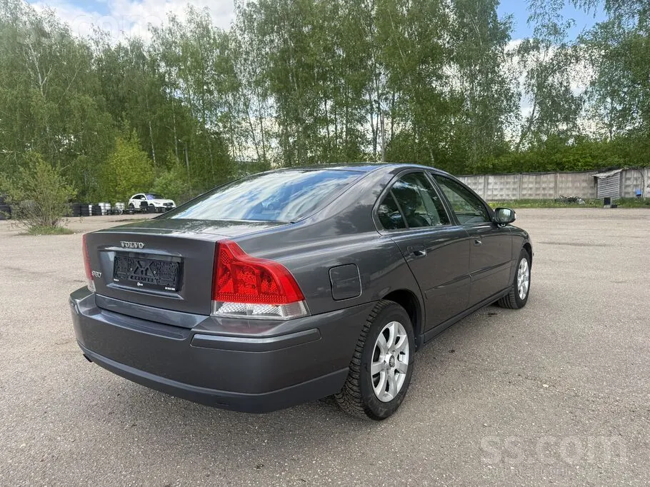Volvo S60 2008 photo 3