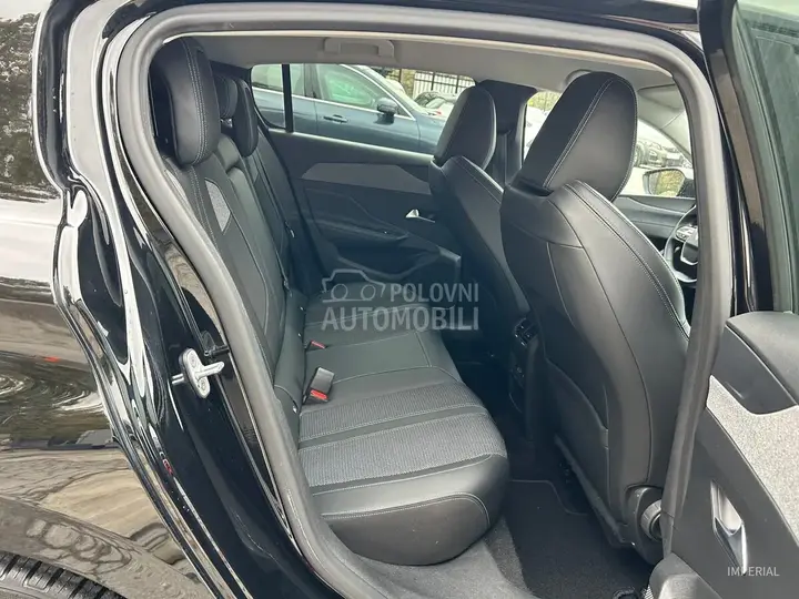 Peugeot 308 2022 photo 5