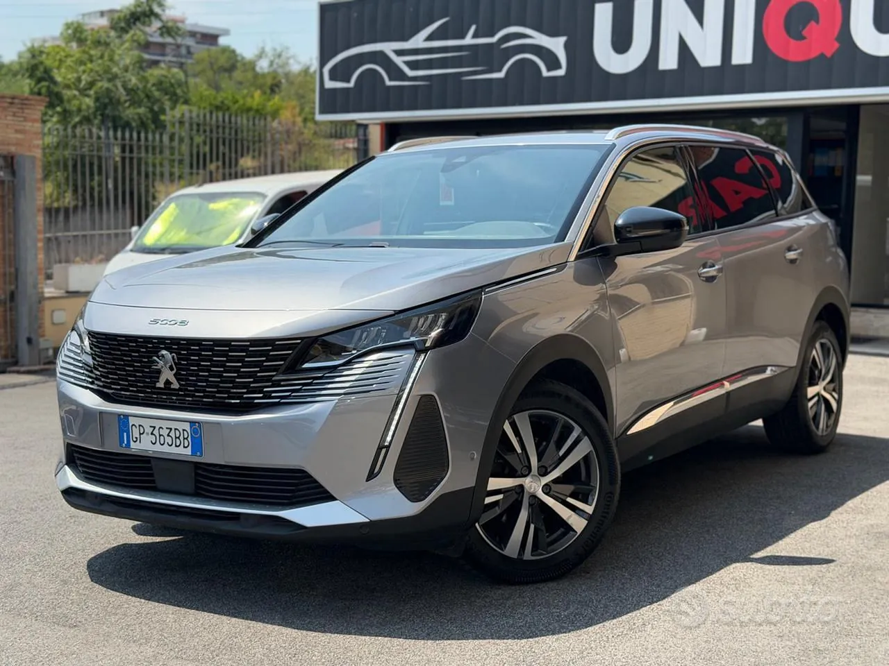 Peugeot 5008 2023 photo 3