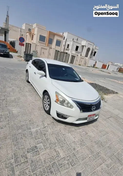 Nissan Altima 2015 photo 2