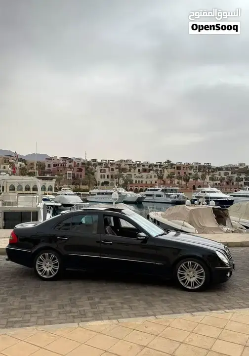 Mercedes-Benz E-Class 2007 photo 2