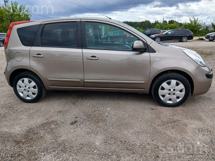Nissan Note 2006 photo 5