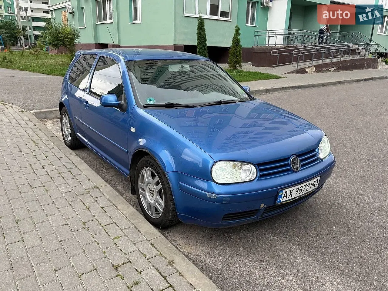 Volkswagen Golf 2000 photo 2