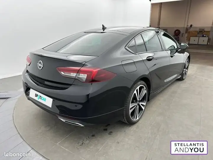 Opel Insignia 2022 photo 3
