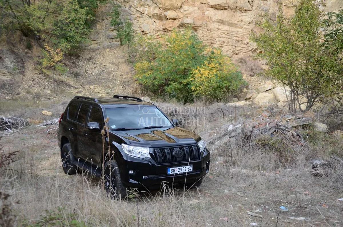 Toyota Land Cruiser 2019 photo 2