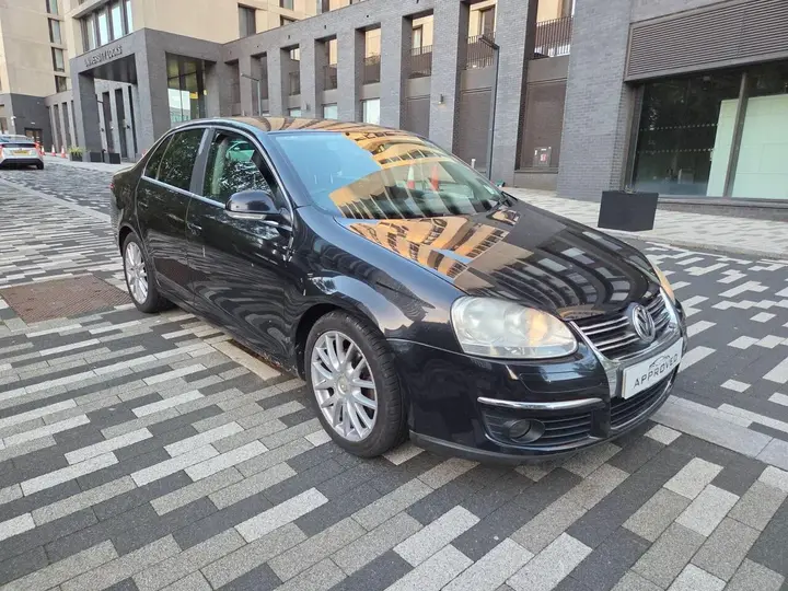 Volkswagen Jetta 2006 photo 2