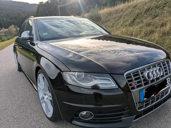 Audi S4