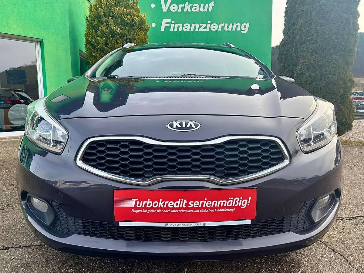 Kia Ceed 2013 photo 3