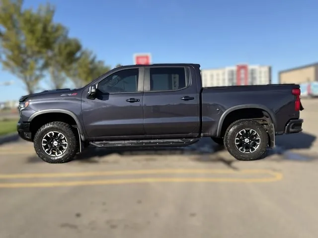 Chevrolet Silverado 1500 2024 photo 2
