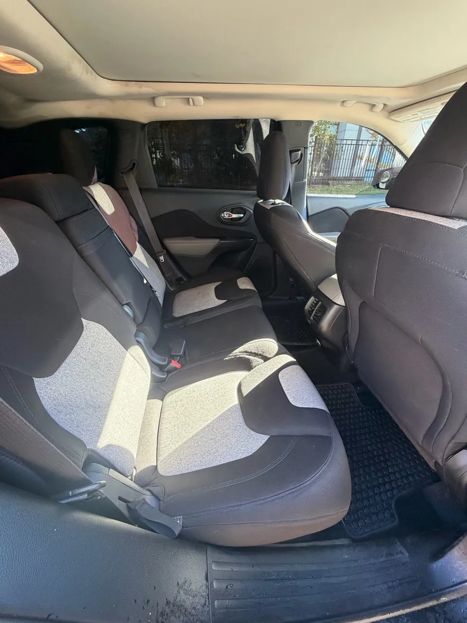 Jeep Cherokee 2014 photo 5