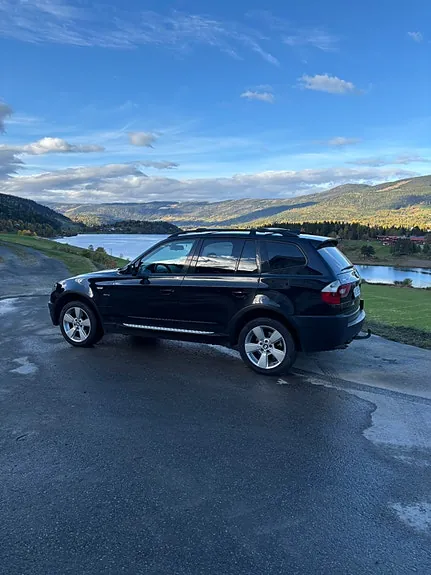 BMW X3 2004 photo 2