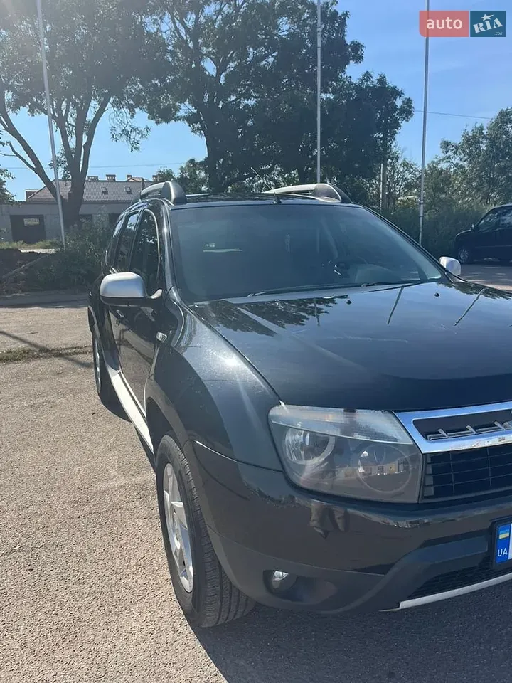 Dacia Duster 2011 photo 3